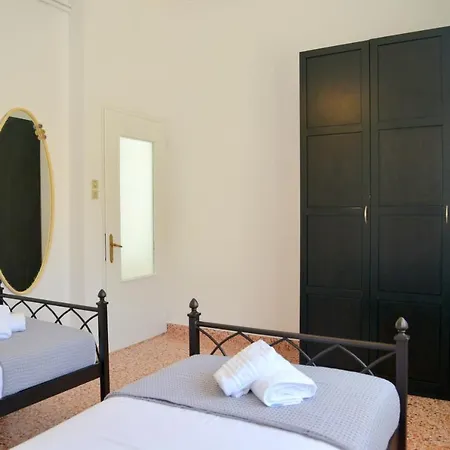 Veranda House *
